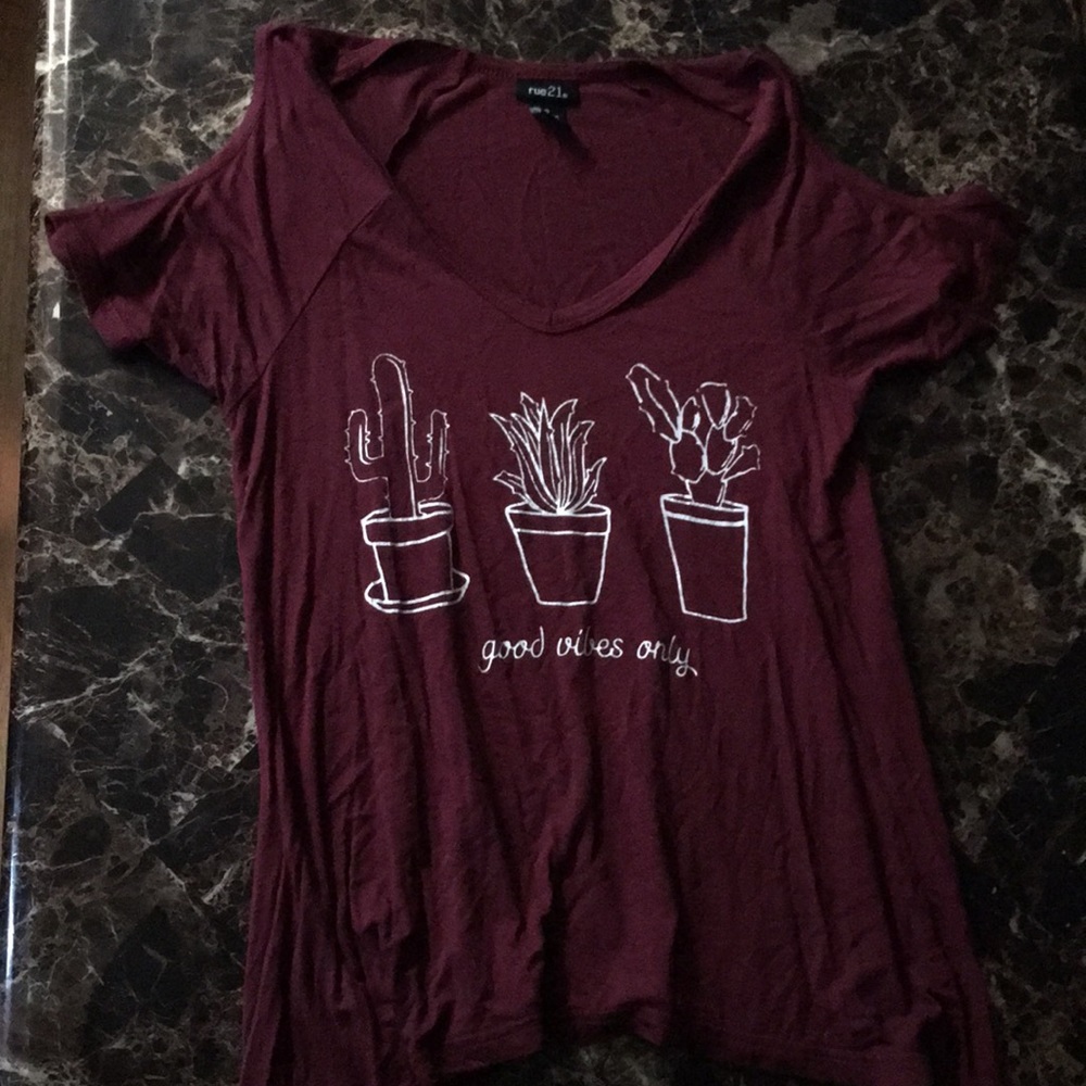 Rue21 tee